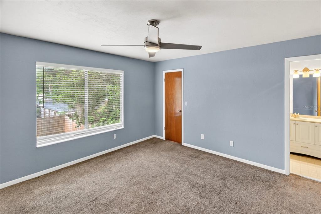 2941 Southwest 39th Avenue Gainesville, FL 32608 - Photo 24 of 39 an empty room with windows and closet