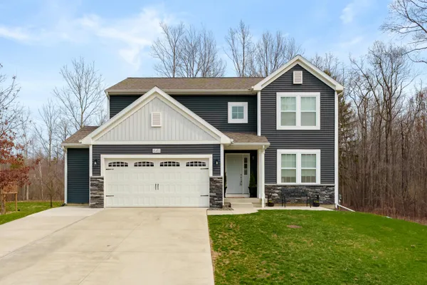 $399,000 | 5455 Seawall Court, South Haven, MI 49090
