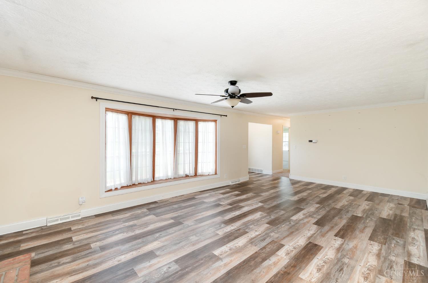 11950 Pippin Road Cincinnati, OH 45231 - Photo 5 of 24 Gallery Image 5