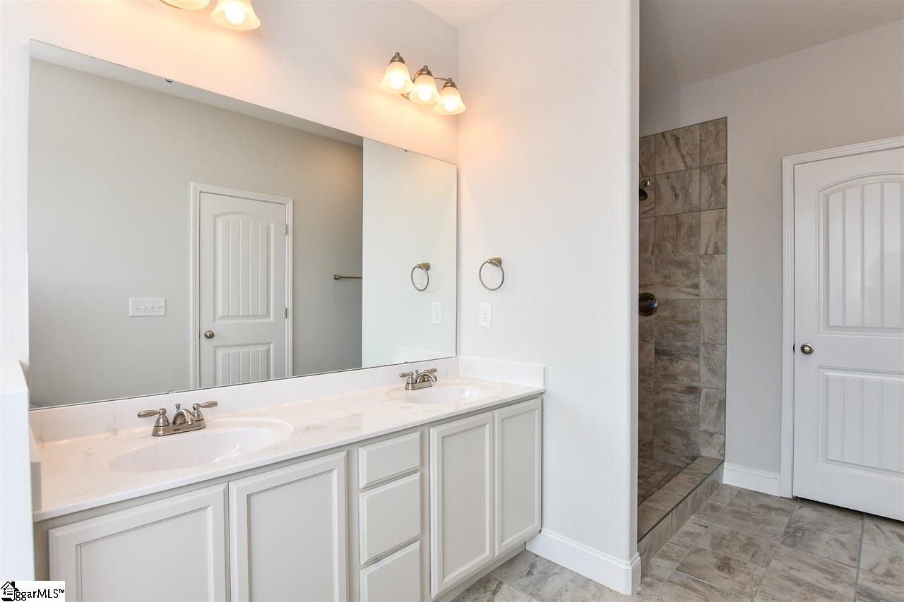 3 Claridge Way Greer, SC 29651 - Photo 14 of 25 Gallery Image 14