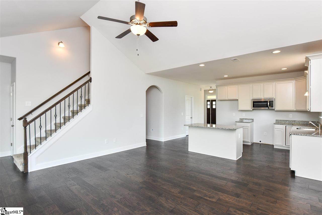 3 Claridge Way Greer, SC 29651 - Photo 10 of 25 Gallery Image 10