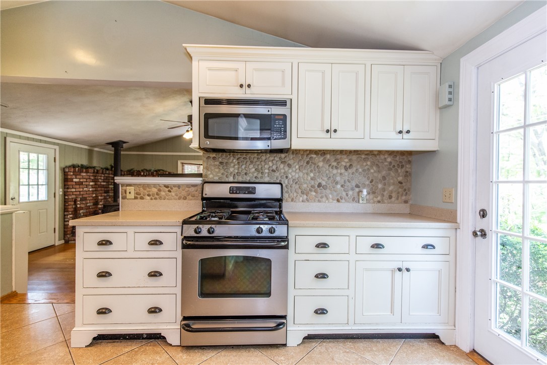 135 William Henry Road Scituate, RI 02857 - Photo 15 of 39 Gallery Image 15