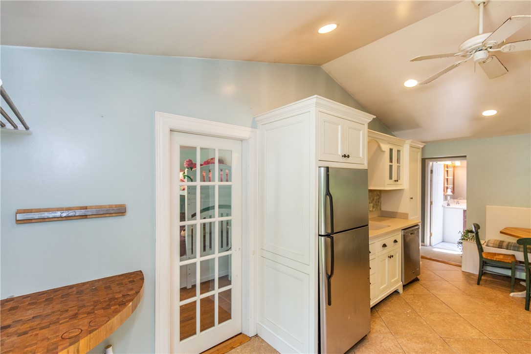 135 William Henry Road Scituate, RI 02857 - Photo 17 of 39 Gallery Image 17