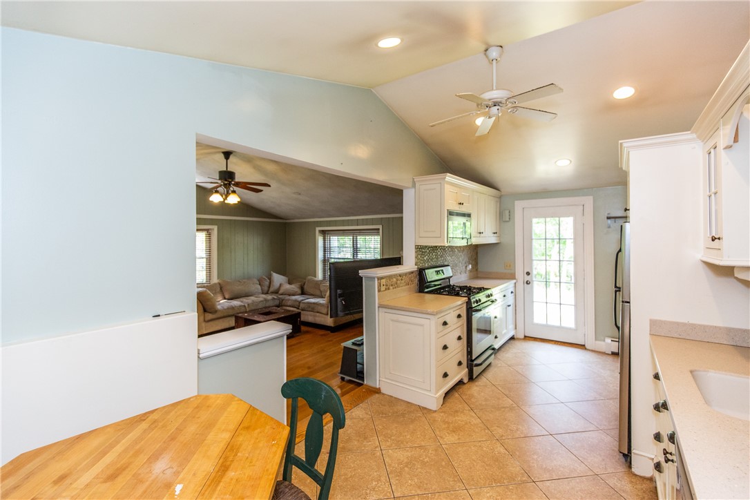 135 William Henry Road Scituate, RI 02857 - Photo 18 of 39 Gallery Image 18