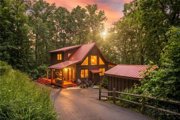 $459,900 | 1645 Carefree Cove Road, Zionville, NC 28698