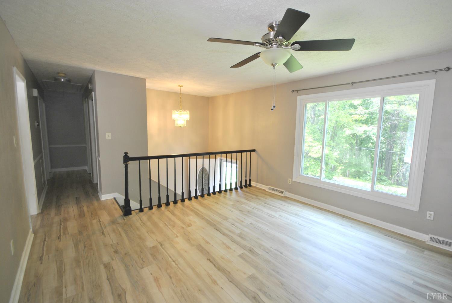78 Village Road Lynchburg, VA 24502 - Photo 8 of 37 Gallery Image 8