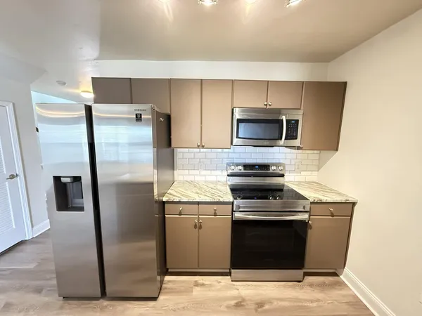 $1,600 | 565 Wingspan Way, Crestview, FL 32536