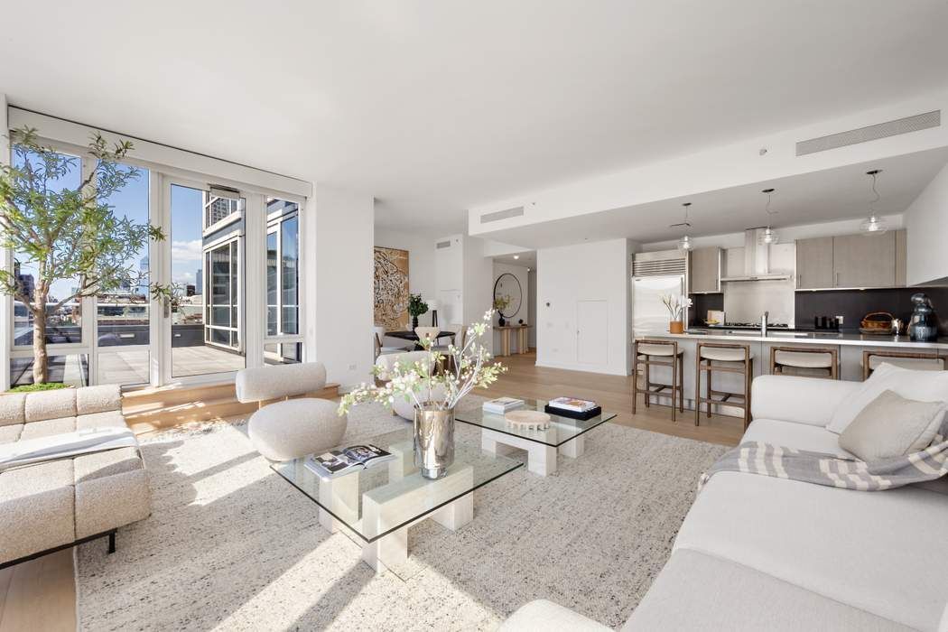 330 Spring Street, Unit 10B Manhattan, NY 10013 - Photo 5 of 12