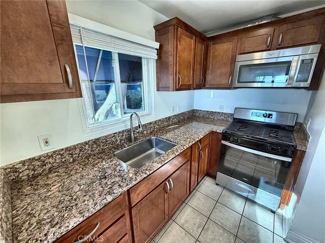 $2,750 | 212 North Coast Highway, Unit 9, Laguna Beach, CA 92651