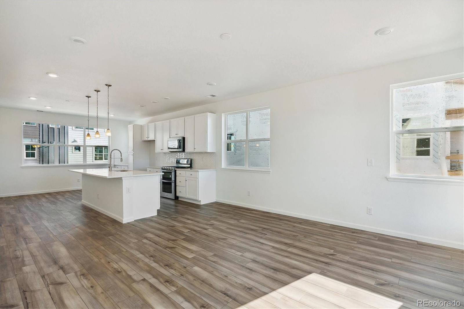 6854 Merseyside Lane Castle Pines, CO 80108 - Photo 14 of 24