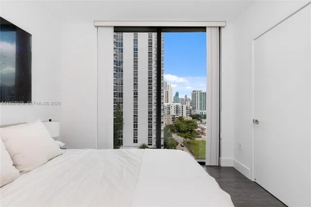 $999,000 | 460 Northeast 28th Street, Unit 808, Miami, FL 33137