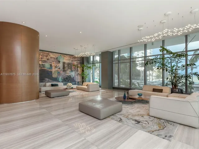 $999,000 | 460 Northeast 28th Street, Unit 808, Miami, FL 33137