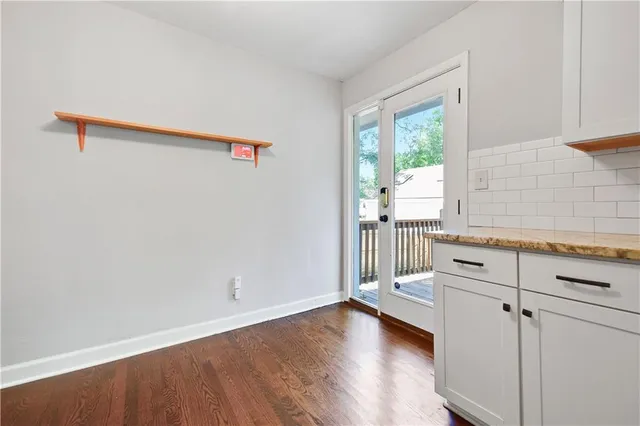 $2,135 | 8530 Grandview Lane, Overland Park, KS 66212