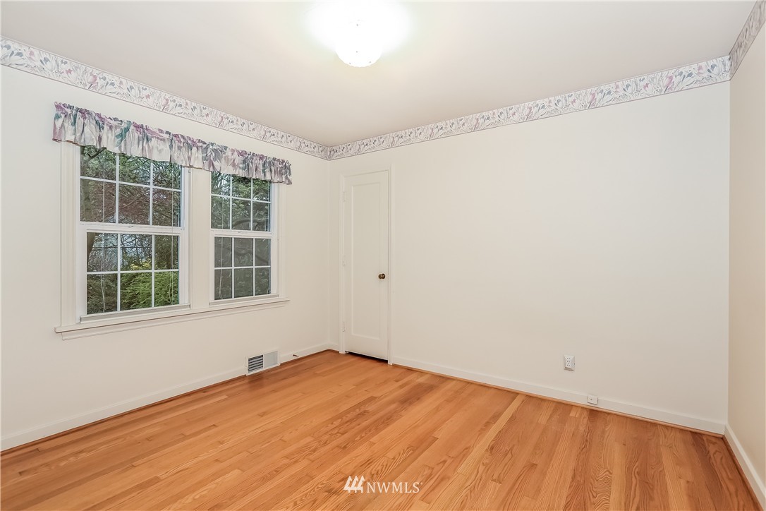 100 Williams Avenue North Renton, WA 98057 - Photo 15 of 25