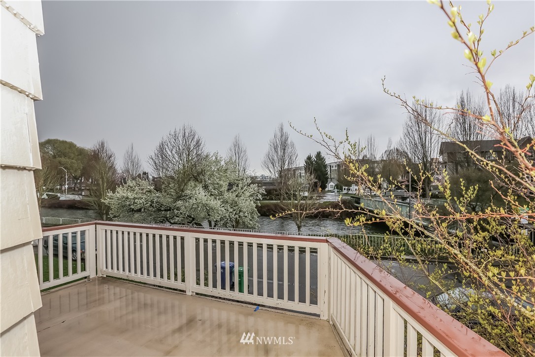 100 Williams Avenue North Renton, WA 98057 - Photo 19 of 25