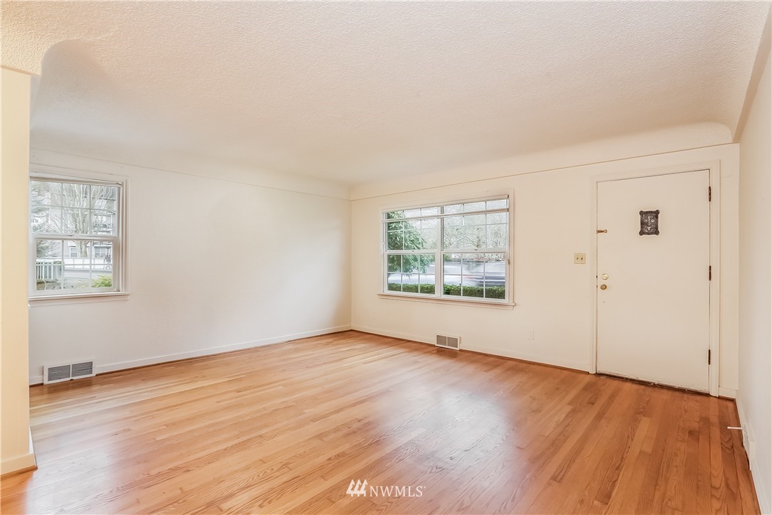 100 Williams Avenue North Renton, WA 98057 - Photo 10 of 25