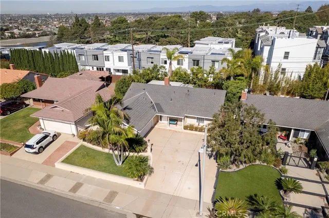 $1,595,000 | 1170 Gleneagles Terrace, Costa Mesa, CA 92627