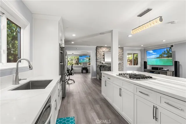 $1,595,000 | 1170 Gleneagles Terrace, Costa Mesa, CA 92627