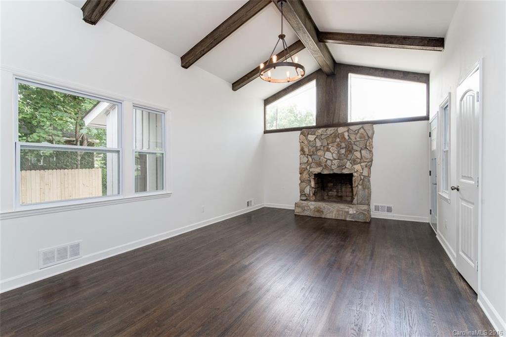 4143 Firethorne Road, Unit 7 Charlotte, NC 28205 - Photo 2 of 19 Gallery Image 2