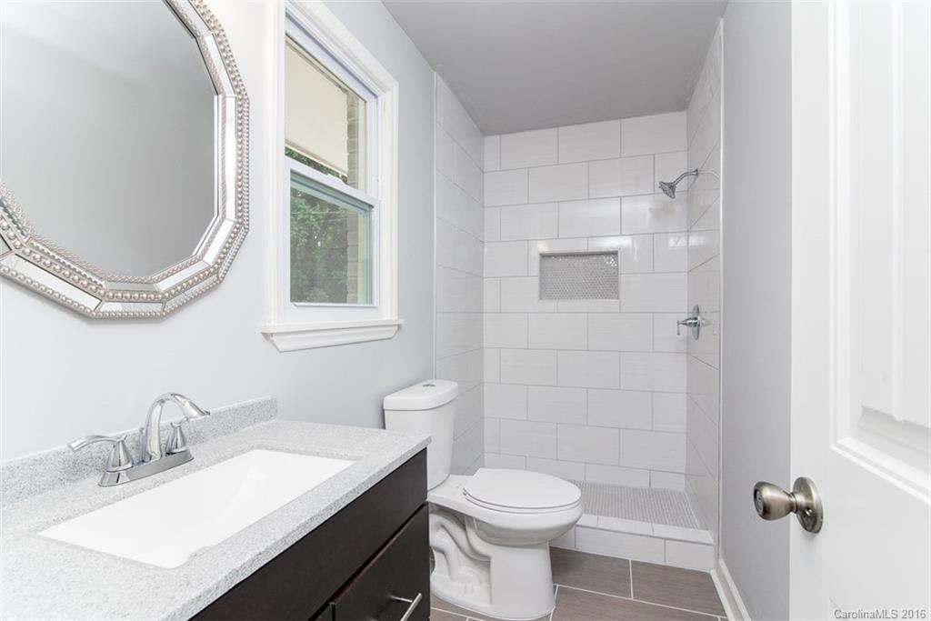 4143 Firethorne Road, Unit 7 Charlotte, NC 28205 - Photo 15 of 19 Gallery Image 15