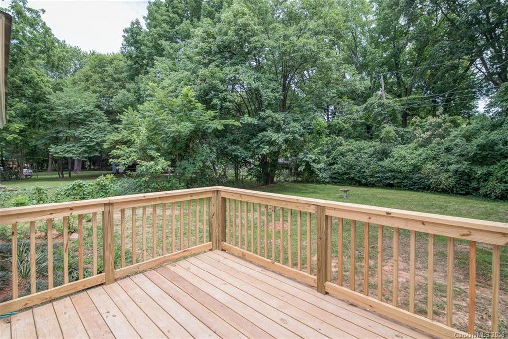 4143 Firethorne Road, Unit 7 Charlotte, NC 28205 - Photo 17 of 19 Gallery Image 17