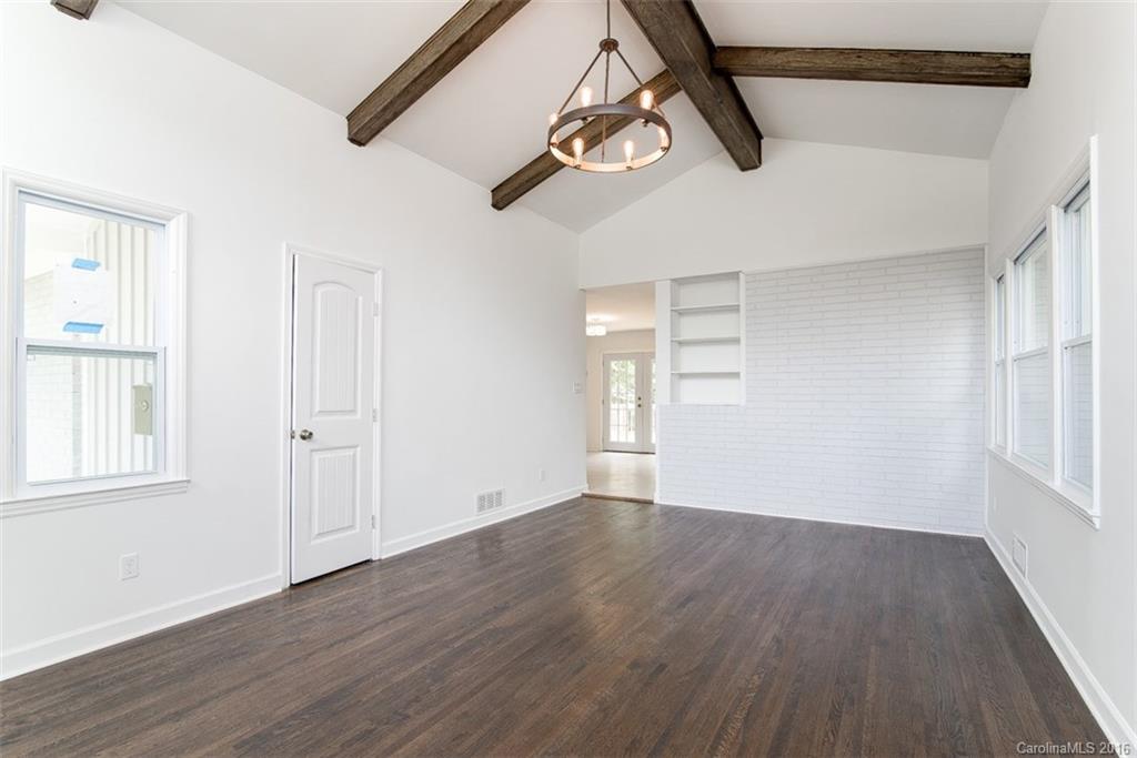 4143 Firethorne Road, Unit 7 Charlotte, NC 28205 - Photo 3 of 19 Gallery Image 3