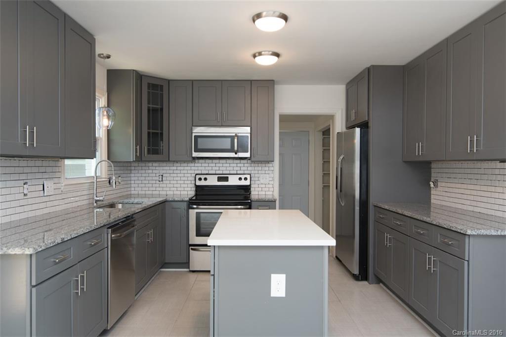 4143 Firethorne Road, Unit 7 Charlotte, NC 28205 - Photo 8 of 19 Gallery Image 8