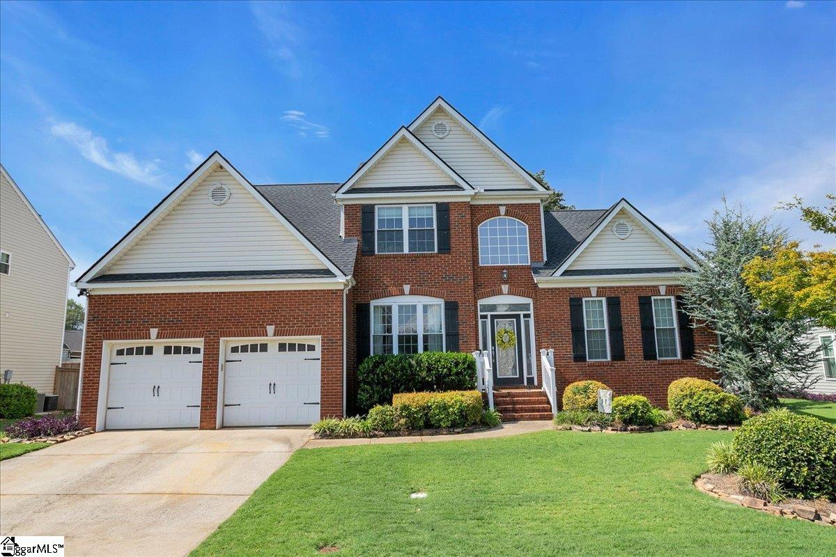 112 Summer Hill Road Simpsonville, SC 29681 - Photo 1 of 50 Gallery Image 1