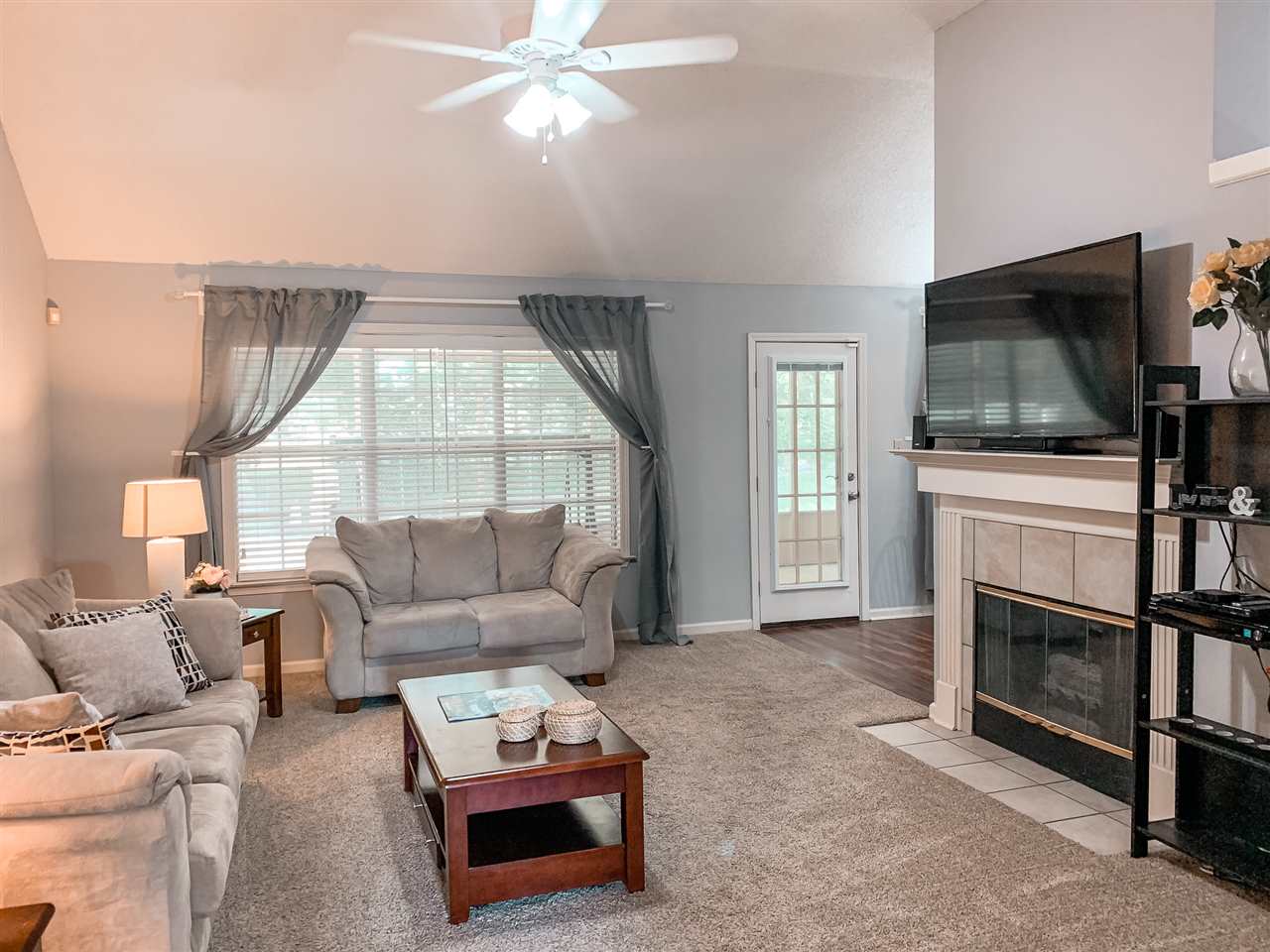 3743 Haynes Road Bartlett, TN 38133 - Photo 2 of 24 Gallery Image 2