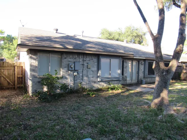 $1,650 | 10219 Prospect Hill Drive, Houston, TX 77064