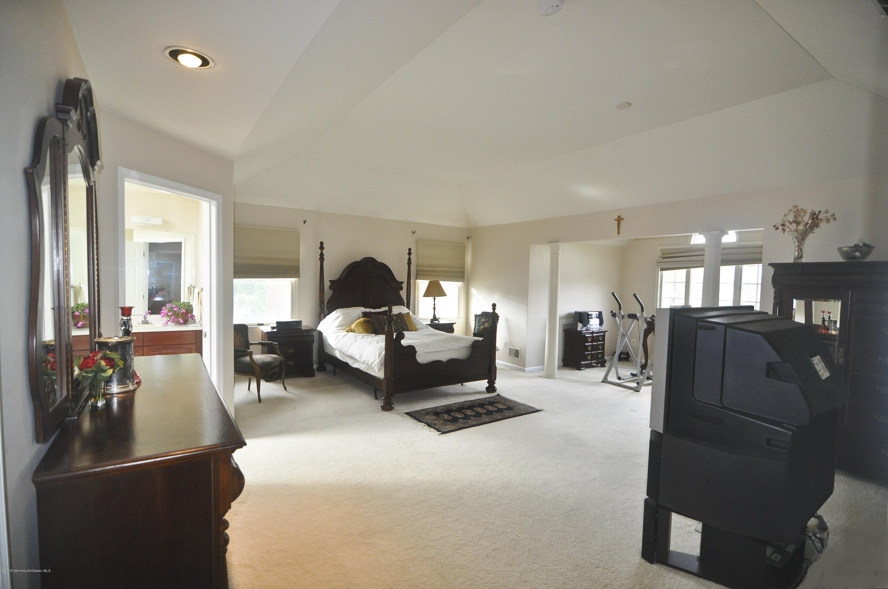 2 Quaker Hill Road Jackson, NJ 08527 - Photo 7 of 18 Master Bedroom