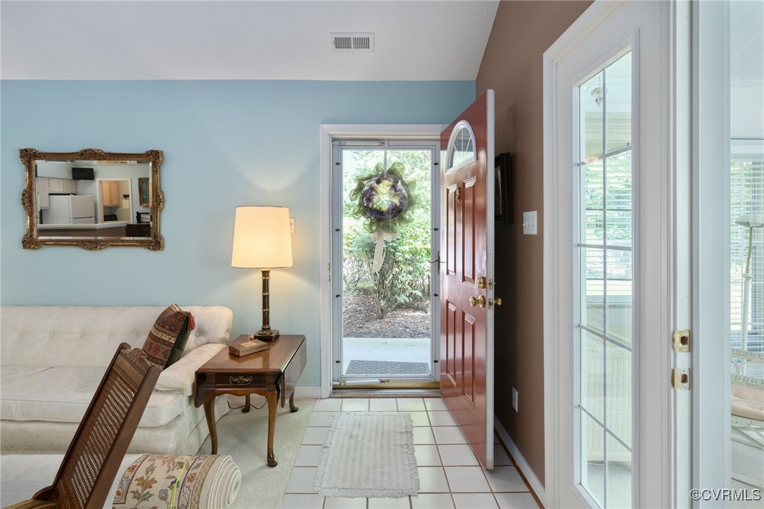 1314 Tannery Circle Midlothian, VA 23113 - Photo 10 of 25 a living room with furniture and a window