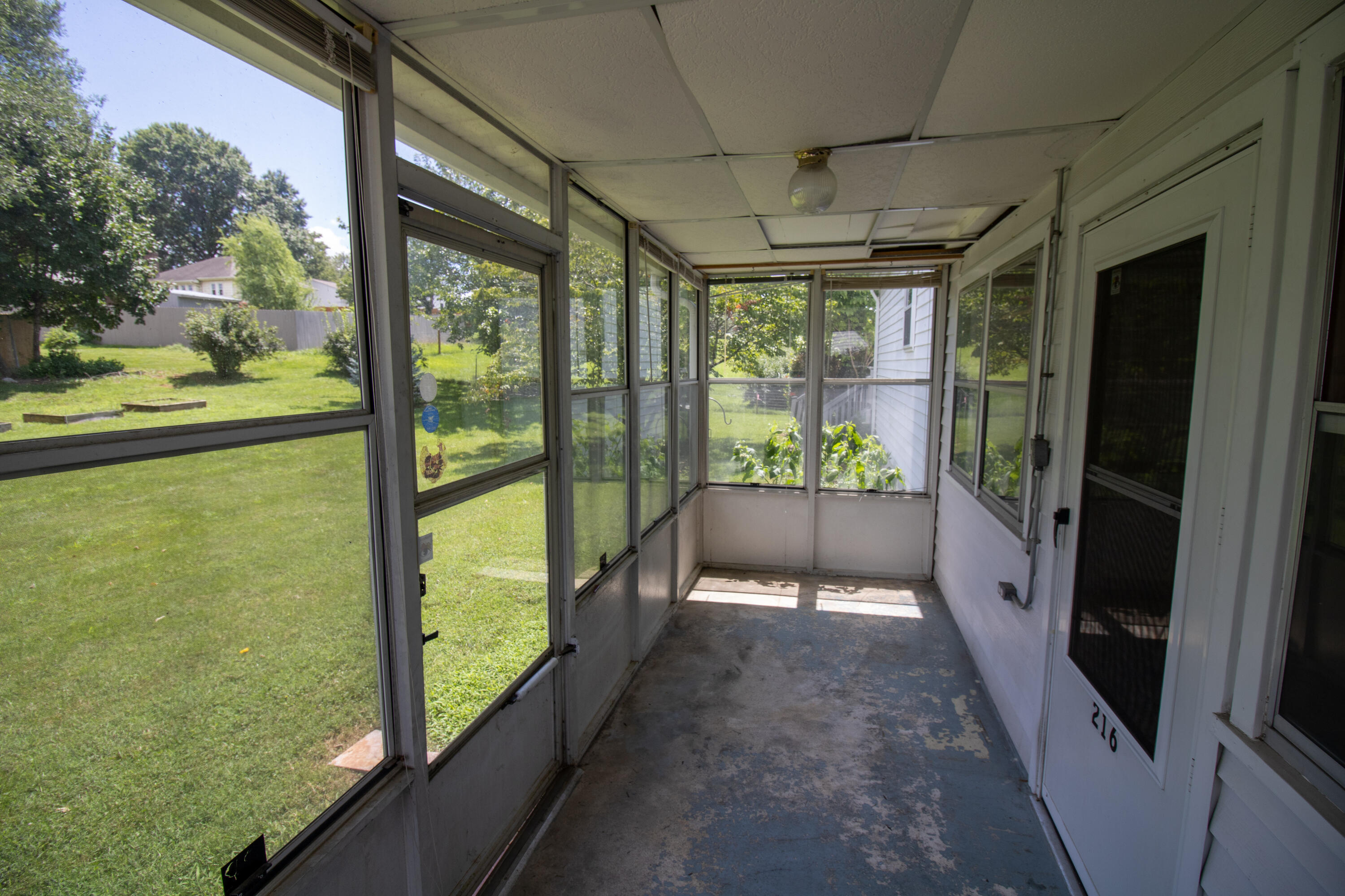 216 Goodwin Avenue Salem, VA 24153 - Photo 21 of 25 a view of a porch and garden