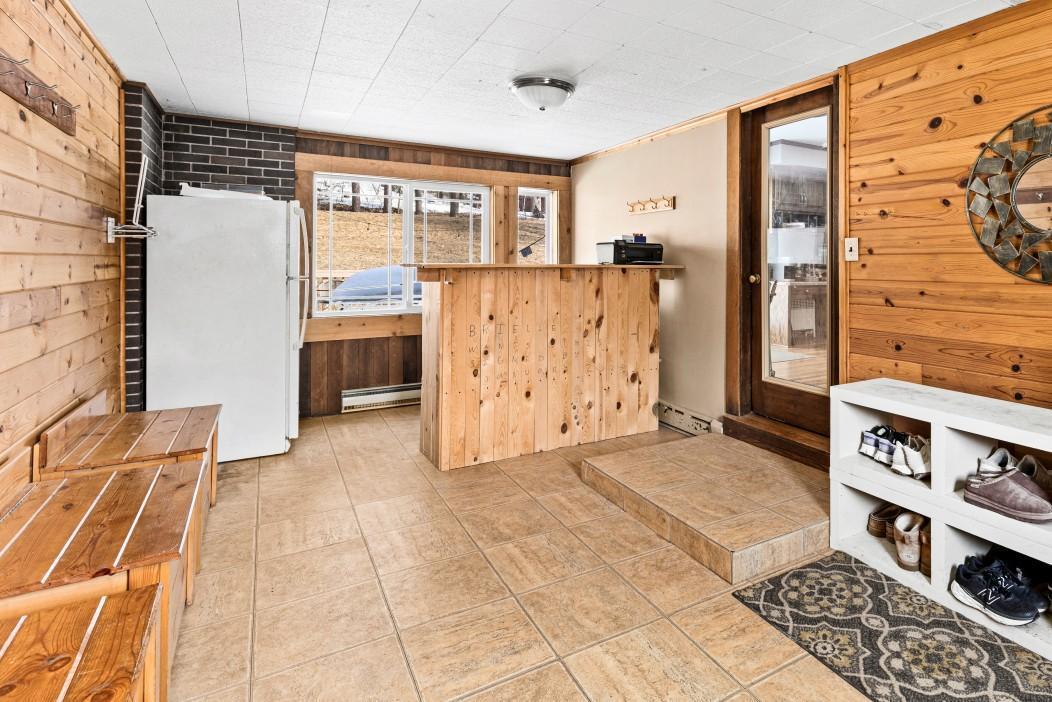 845 West Arrowhead Road Duluth, MN 55811 - Photo 25 of 64