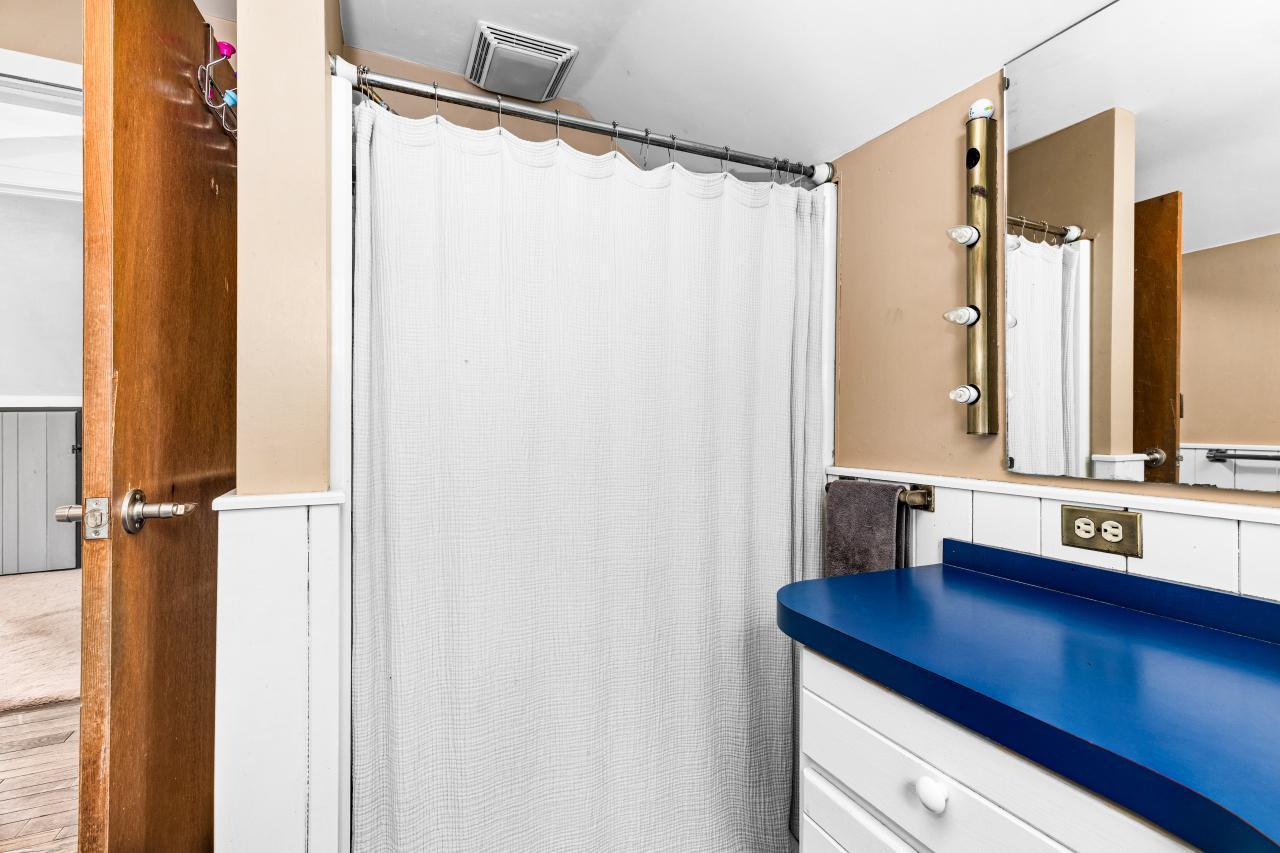 845 West Arrowhead Road Duluth, MN 55811 - Photo 36 of 64