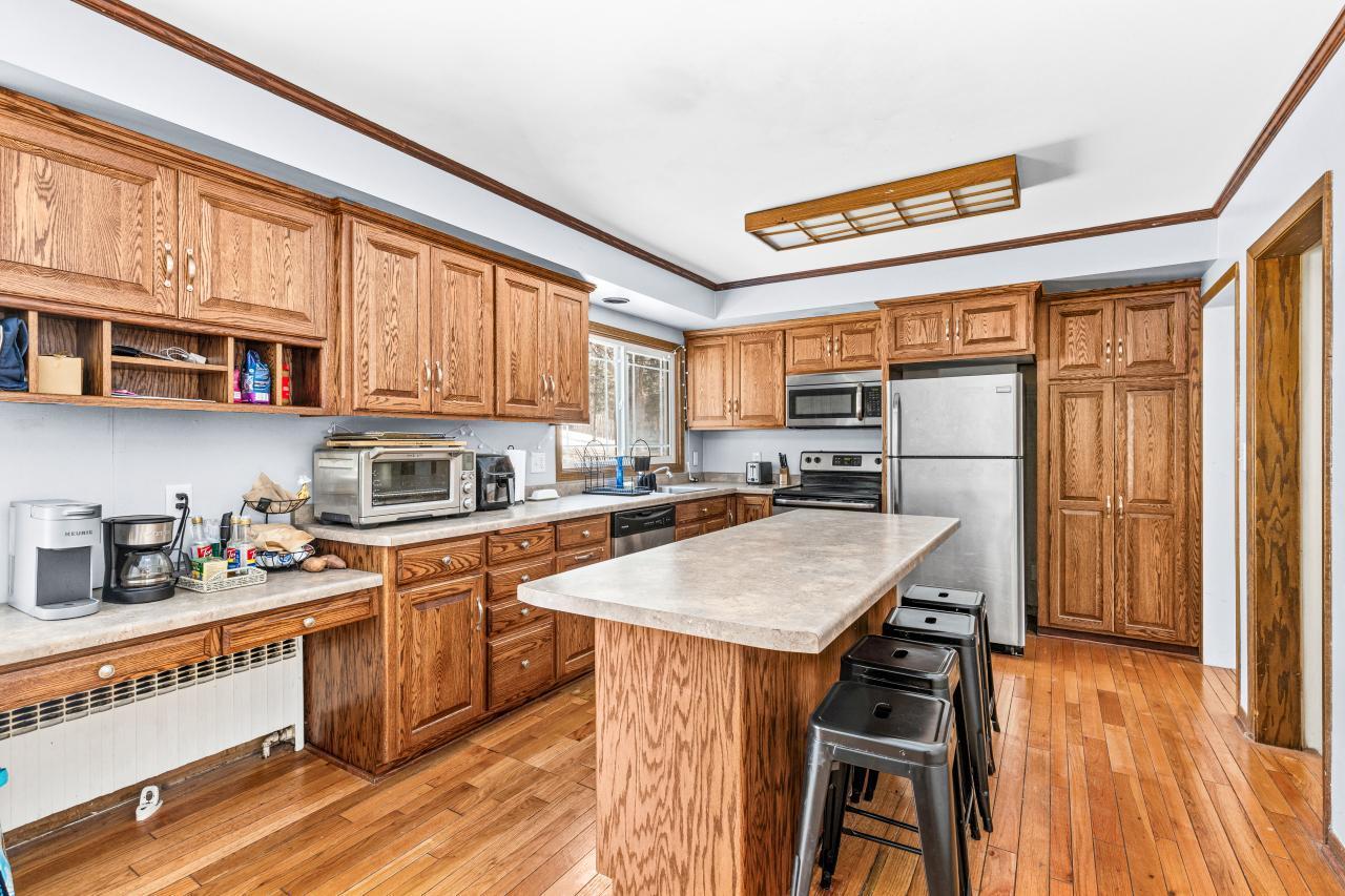 845 West Arrowhead Road Duluth, MN 55811 - Photo 6 of 64