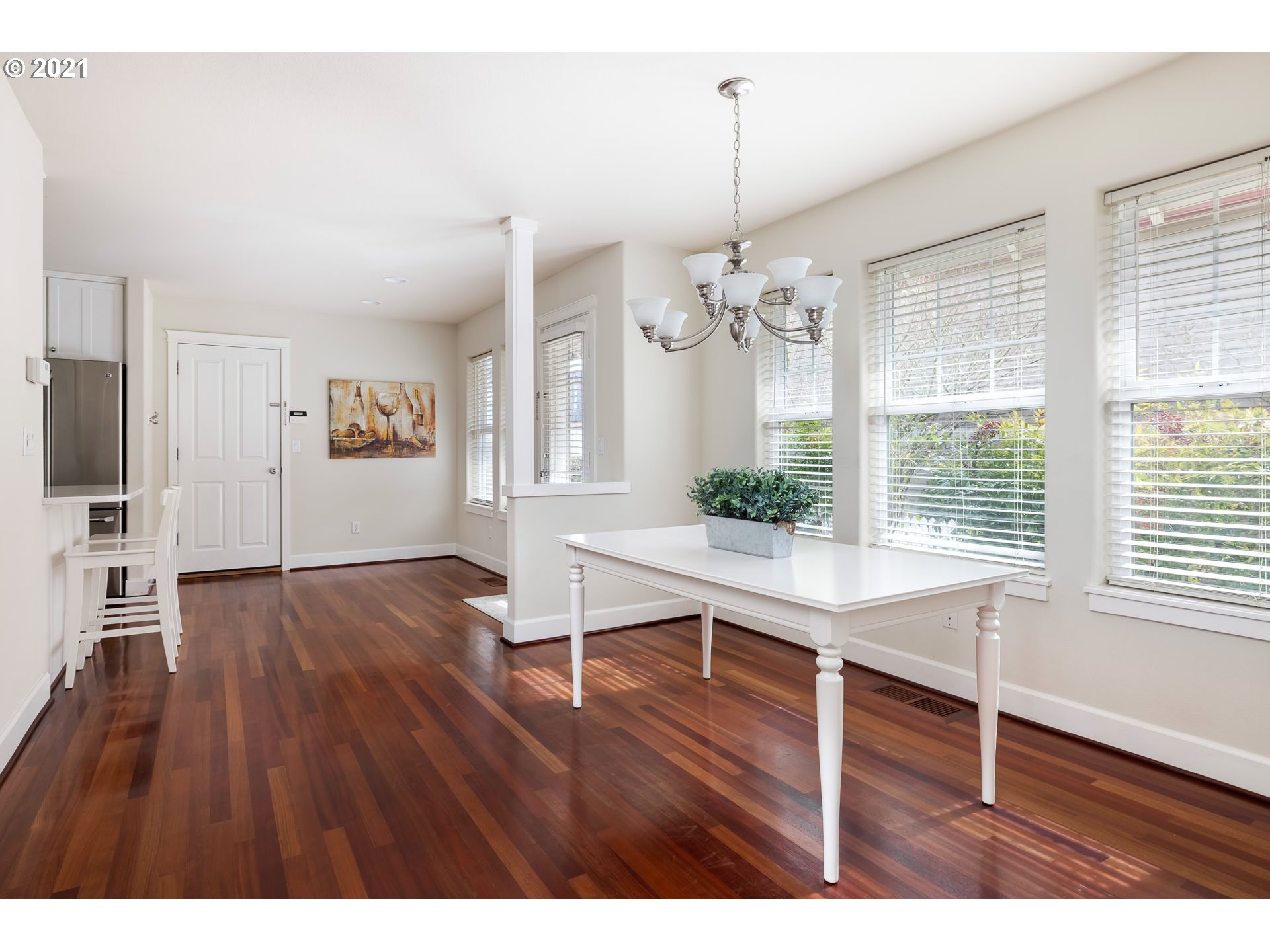2434 Northwest Miller Road Portland, OR 97229 - Photo 11 of 31
