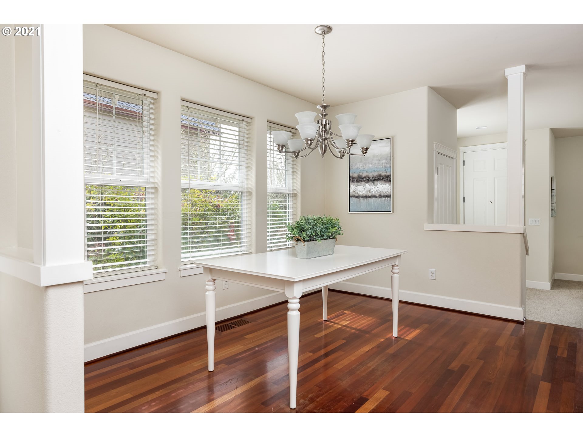 2434 Northwest Miller Road Portland, OR 97229 - Photo 12 of 31