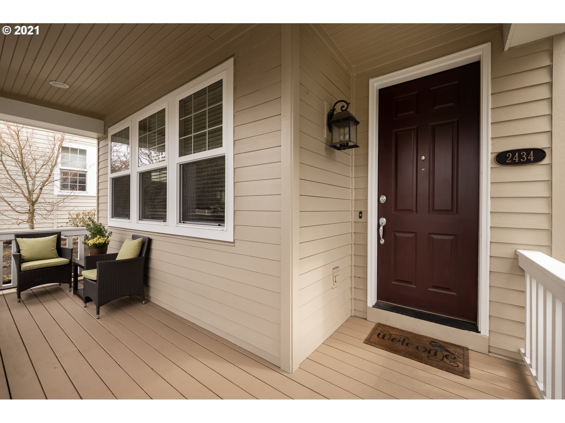2434 Northwest Miller Road Portland, OR 97229 - Photo 5 of 31
