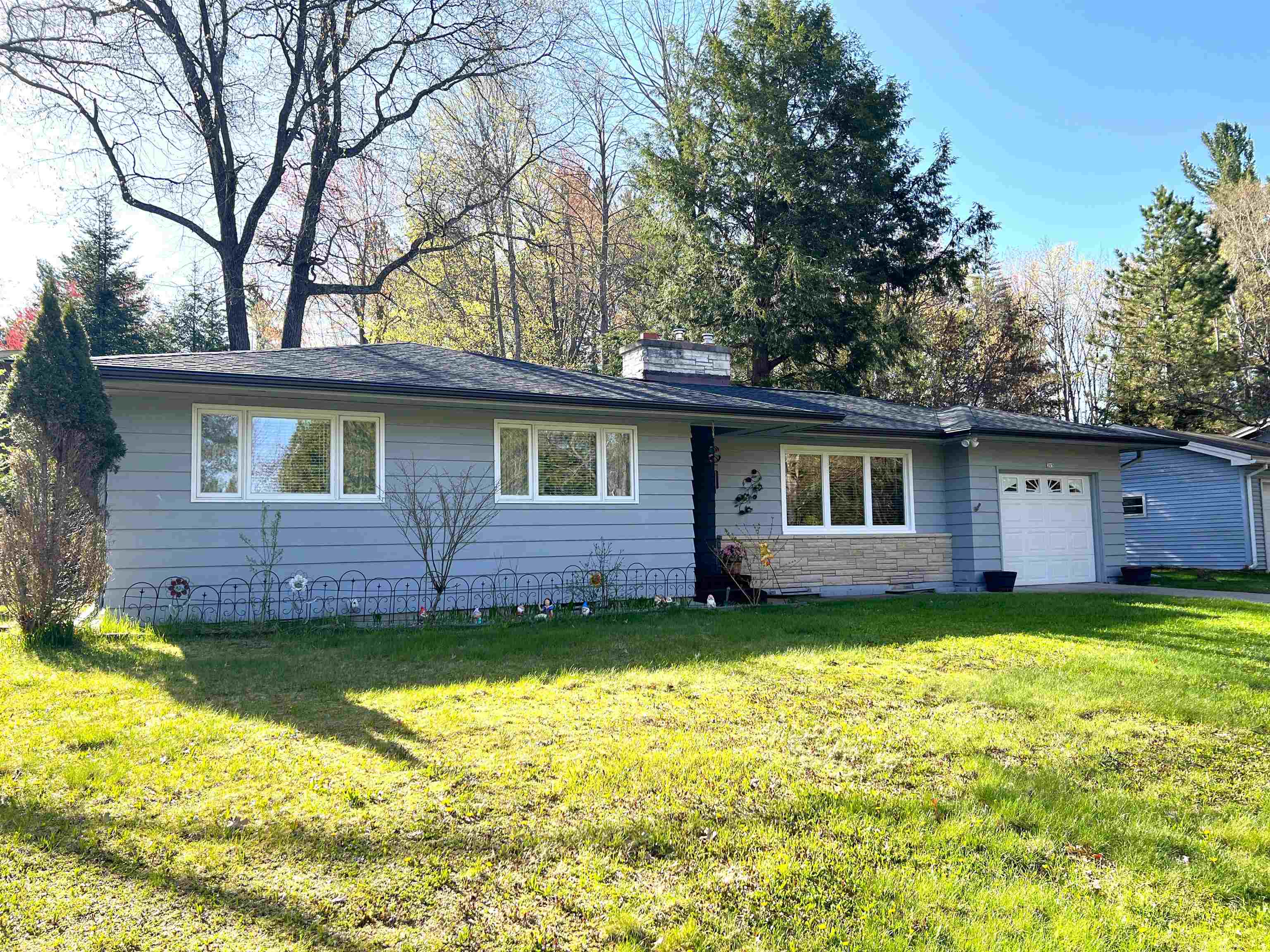 305 Annette Court Rhinelander, WI 54501 - Photo 10 of 38