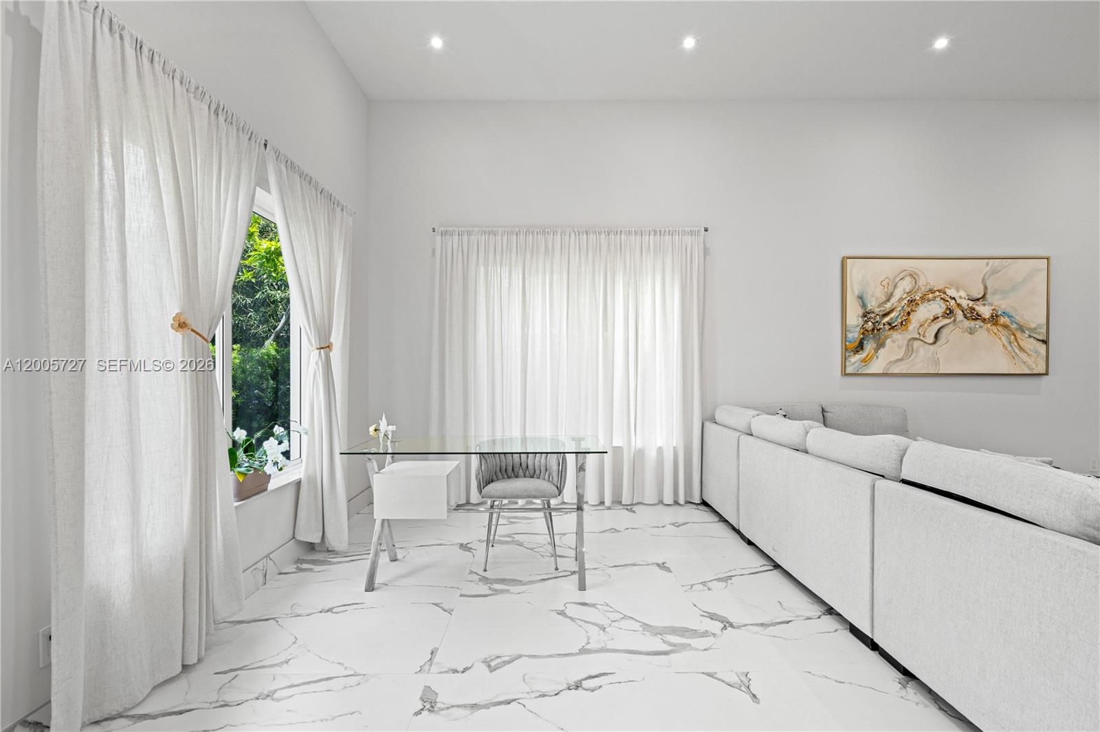 635 Southwest 9th Street Hallandale Beach, FL 33009 - Photo 24 of 28