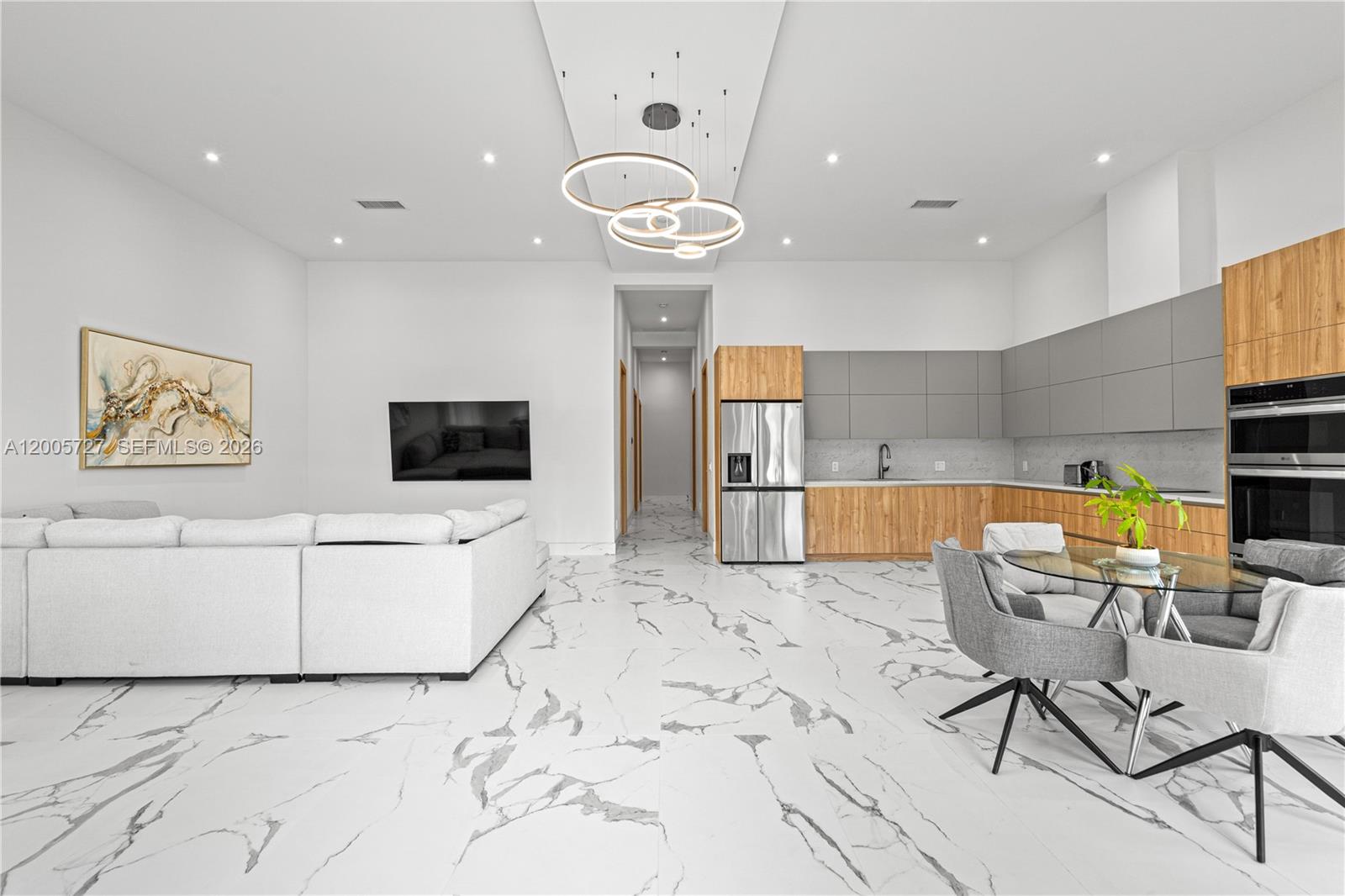 635 Southwest 9th Street Hallandale Beach, FL 33009 - Photo 25 of 28