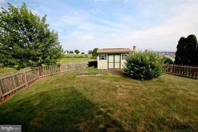 2785 Admire Road Dover, PA 17315 - Photo 33 of 36 Gallery Image 33
