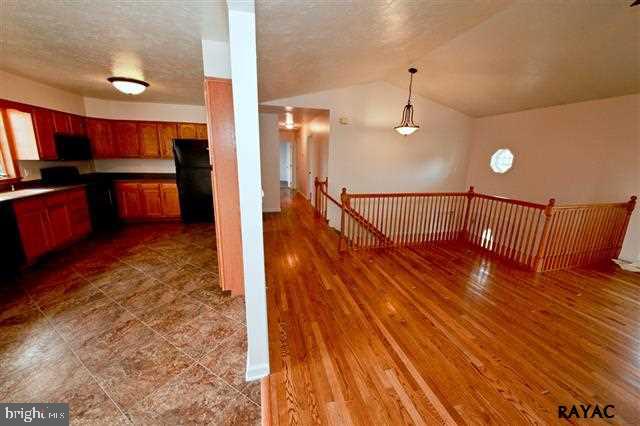 2785 Admire Road Dover, PA 17315 - Photo 9 of 36 Gallery Image 9
