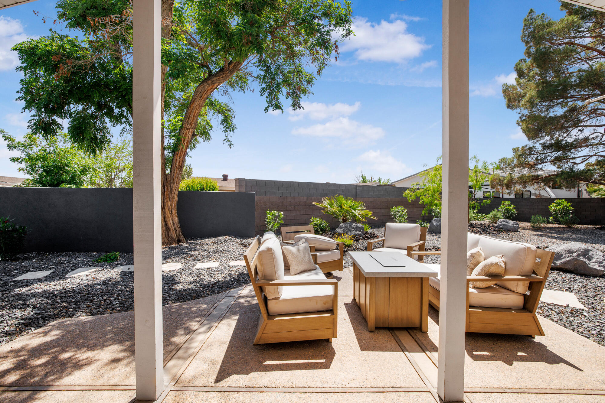 1359 Nelson Circle St. George, UT 84790 - Photo 7 of 47 UH2A9848