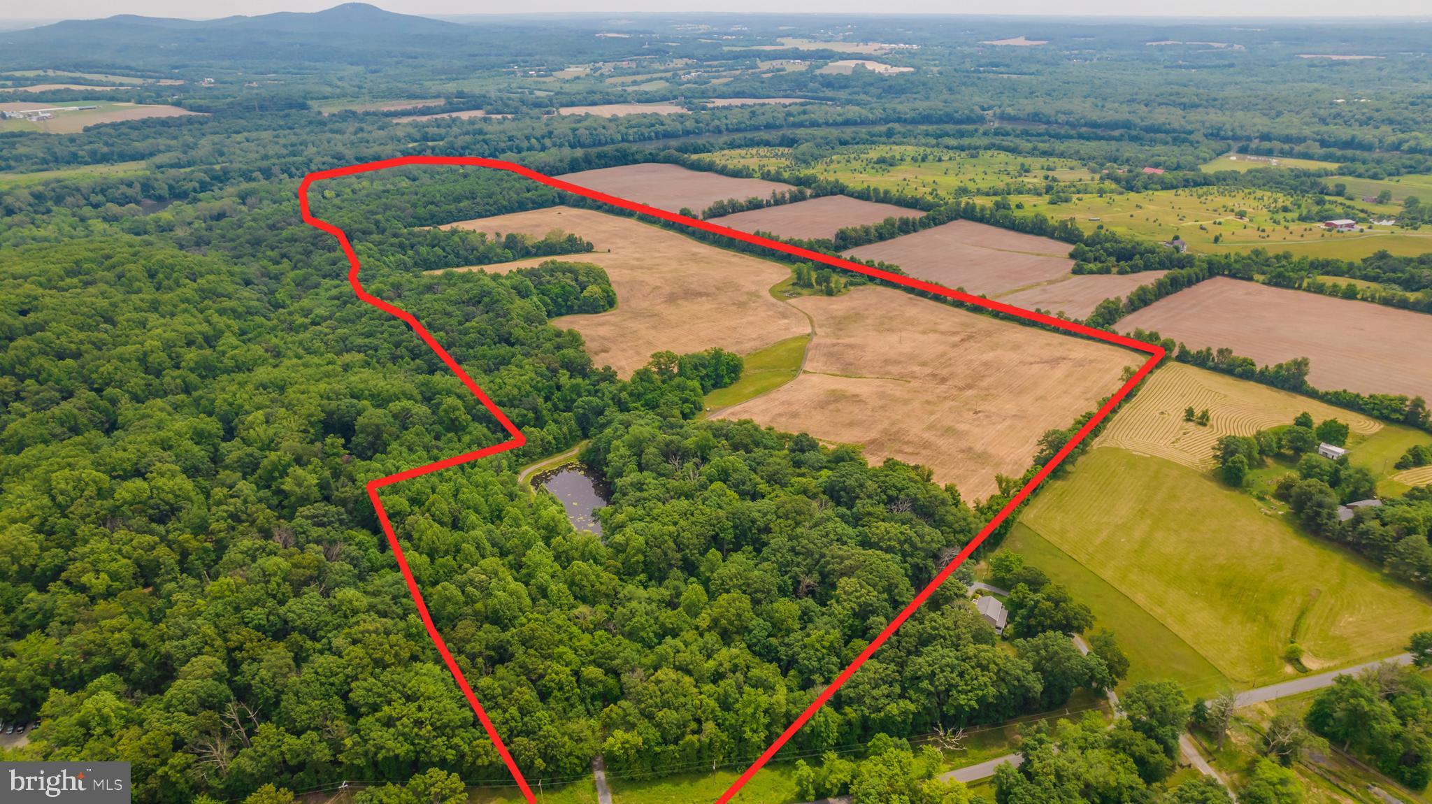 43756 Lost Corner Road Leesburg, VA 20176 - Photo 2 of 7 Gallery Image 2