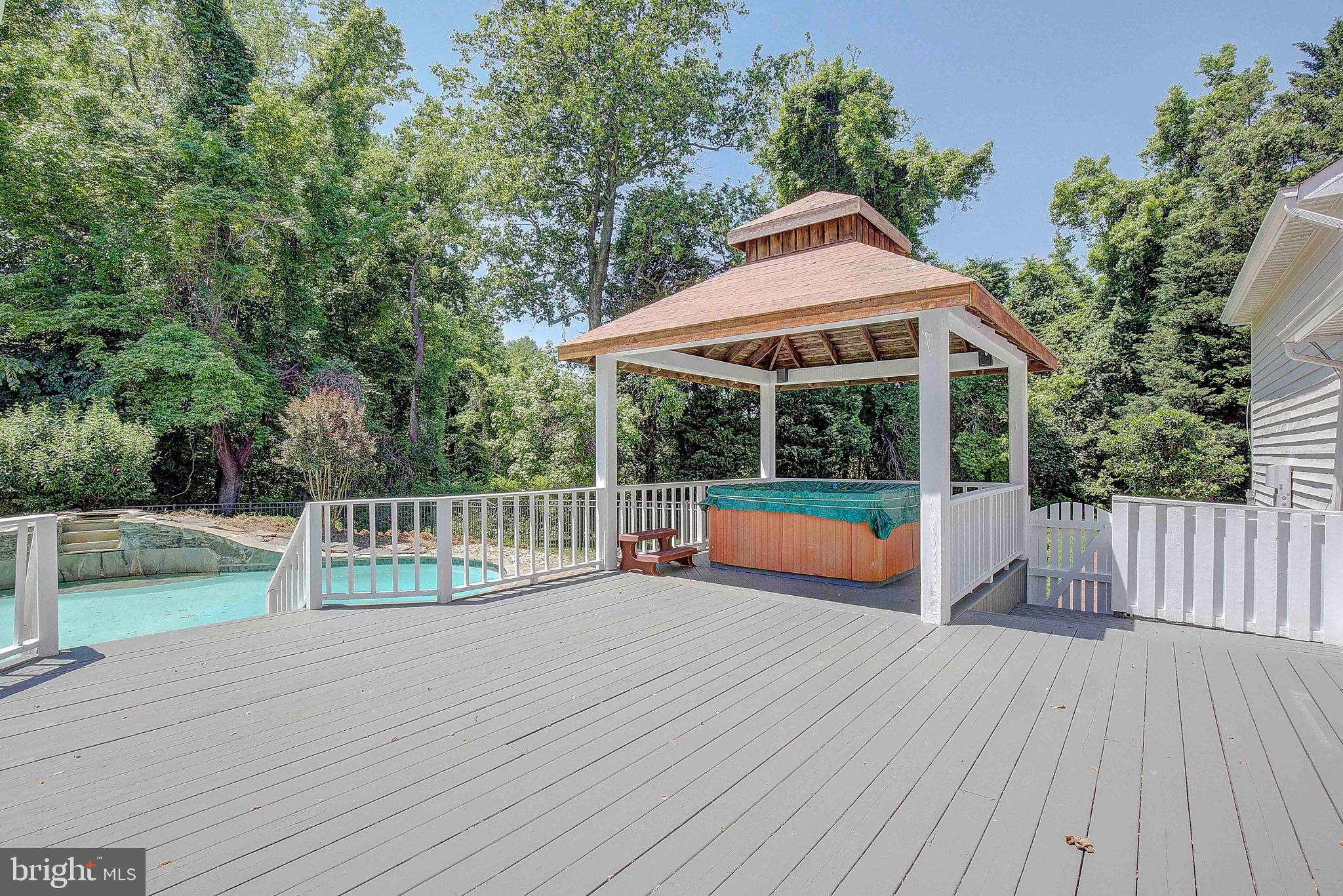 7 Poplar Point Road Edgewater, MD 21037 - Photo 5 of 50