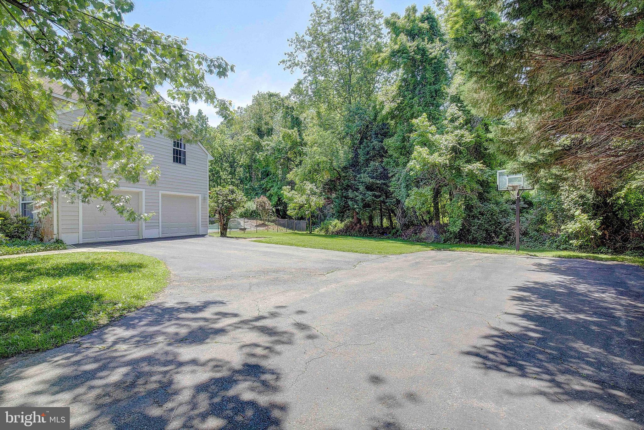 7 Poplar Point Road Edgewater, MD 21037 - Photo 6 of 50