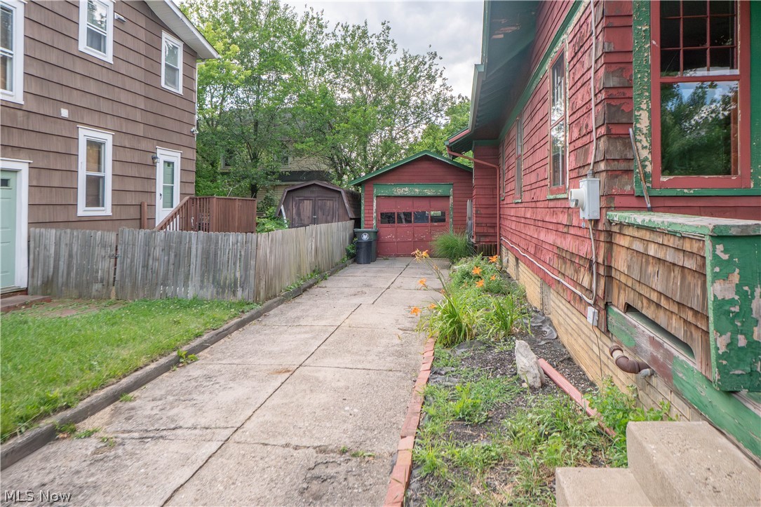 1131 Broad Avenue Northwest Canton, OH 44708 - Photo 23 of 25