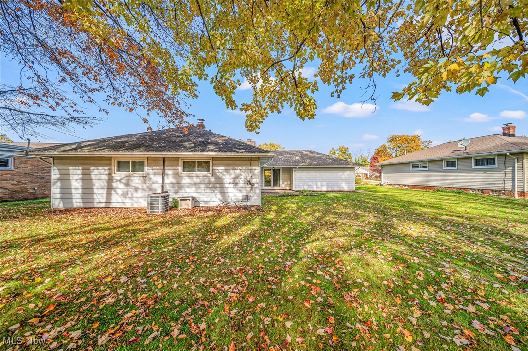 6354 Fairhaven Road Cleveland, OH 44124 - Photo 30 of 34